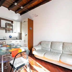  Apartamento Porta Romana & Bocconi Cosy