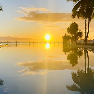 villa-te-ura-beach.frenchpolynesia-hotels.com/